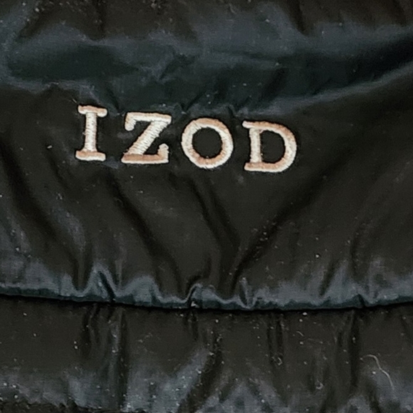Vintage. Izod Black Quilted Vest - Picture 4 of 5